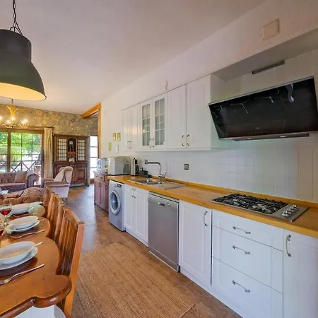 Albavis-10-person Conservative In Kayakoy, بيت للعطل *