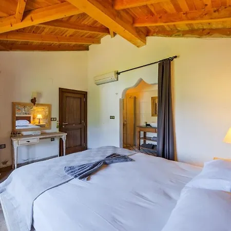 Albavis-10-person Conservative In Kayakoy, Ferienhaus