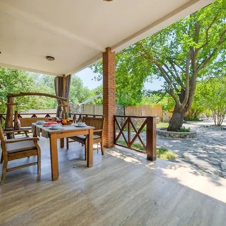 Albavis-10-person Conservative In Kayakoy, * Fethiye