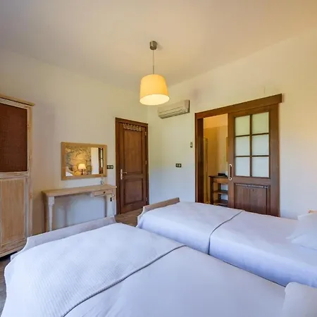 Feriehus Albavis-10-person Conservative In Kayakoy,