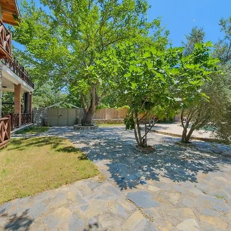 Albavis-10-person Conservative In Kayakoy, Ferienhaus Fethiye