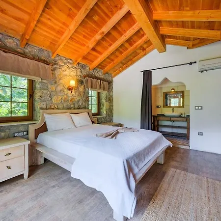 Сasa de vacaciones Albavis-10-person Conservative In Kayakoy,