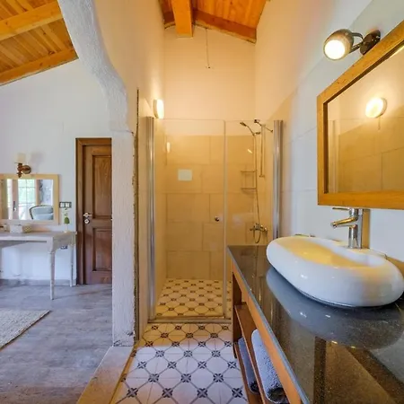 Ferienhaus Albavis-10-person Conservative In Kayakoy, Fethiye