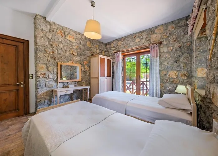 Albavis-10-person Conservative In Kayakoy, Hébergement de vacances Fethiye